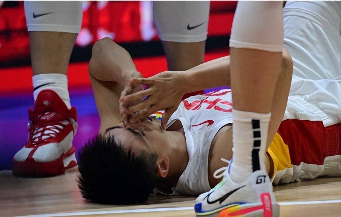 包含日本男篮绝杀热火B队,凯尔·库兹马绝境逆转的词条 包含日本男篮绝杀热火B队,凯尔·库兹马绝境逆转的词条