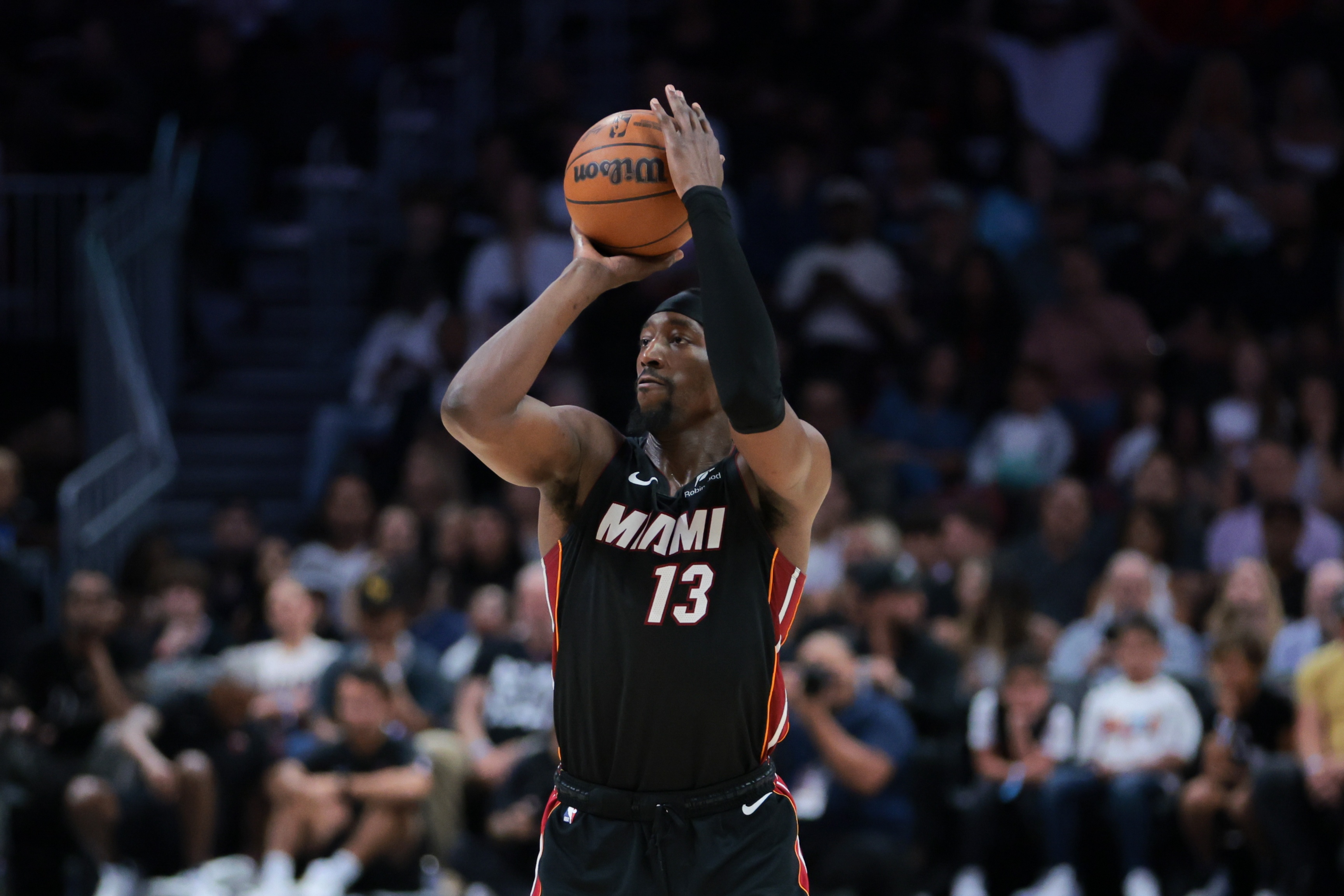 墨西哥男篮碾压菲律宾男篮,阿德巴约三分雨点燃全场 墨西哥男篮碾压菲律宾男篮,阿德巴约三分雨点燃全场