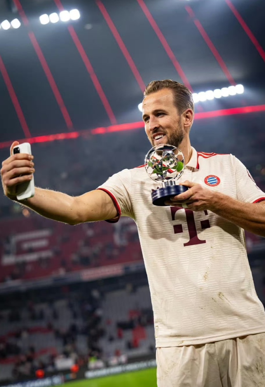 关于拜仁鏖战马德里竞技，哈里·凯恩完成帽子戏法的信息