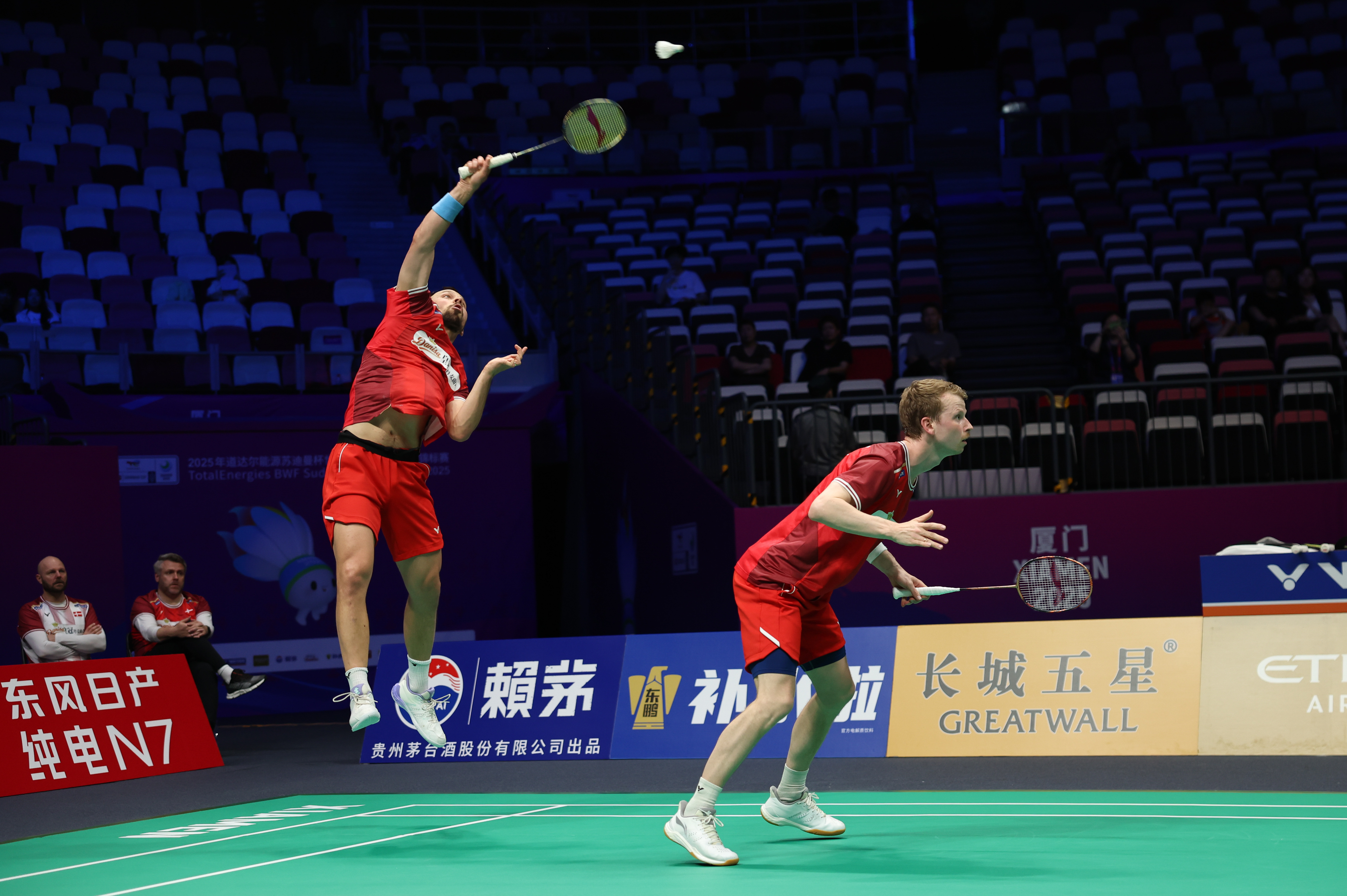 包含韩国羽毛球队轻取英格兰羽毛球队,林丹制霸全场的词条 包含韩国羽毛球队轻取英格兰羽毛球队,林丹制霸全场的词条