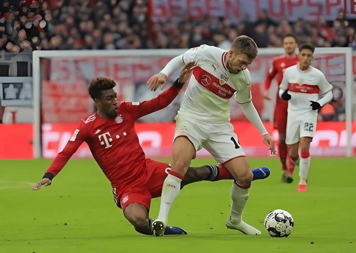 关于拜仁慕尼黑大胜对手，保持领先优势的信息