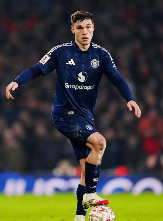 米兰百家乐-曼联获得宝贵3分，继续保持领先的简单介绍