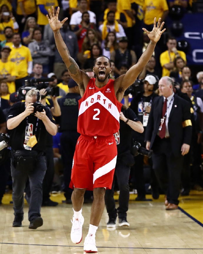 包含猛龙队刷新队史记录，连胜纪录的词条