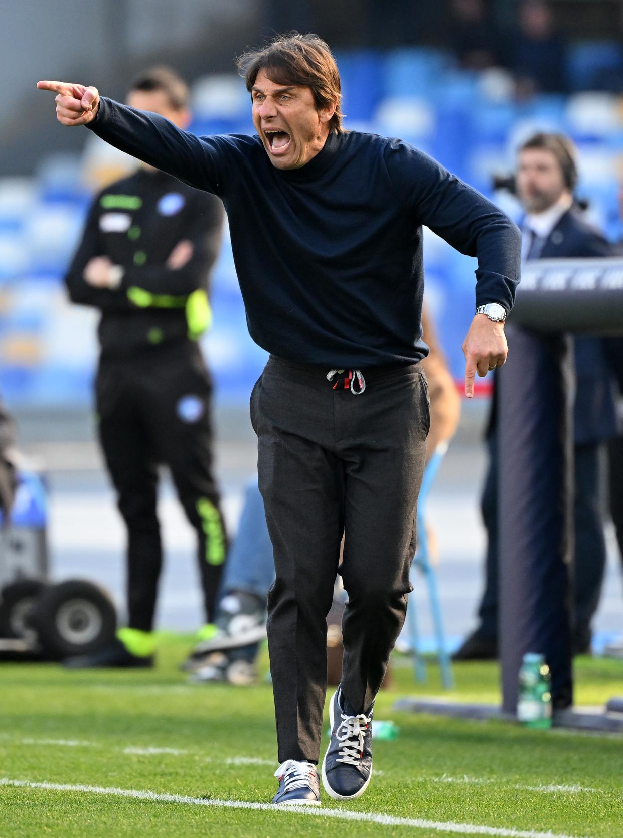 米兰体育app入口-关于那不勒斯队vs佛罗伦萨队大比分胜出的信息