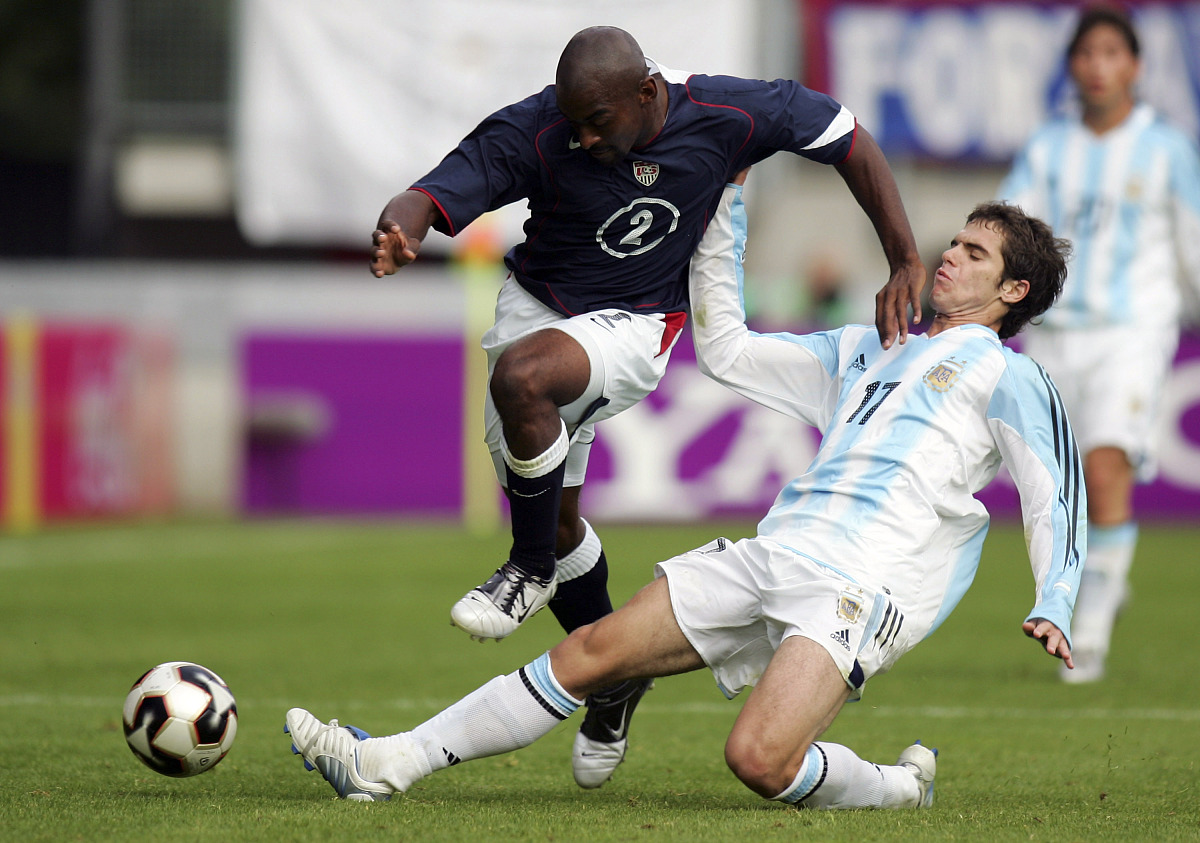 关于马竞惊险击败对手，继续保持领先优势的信息