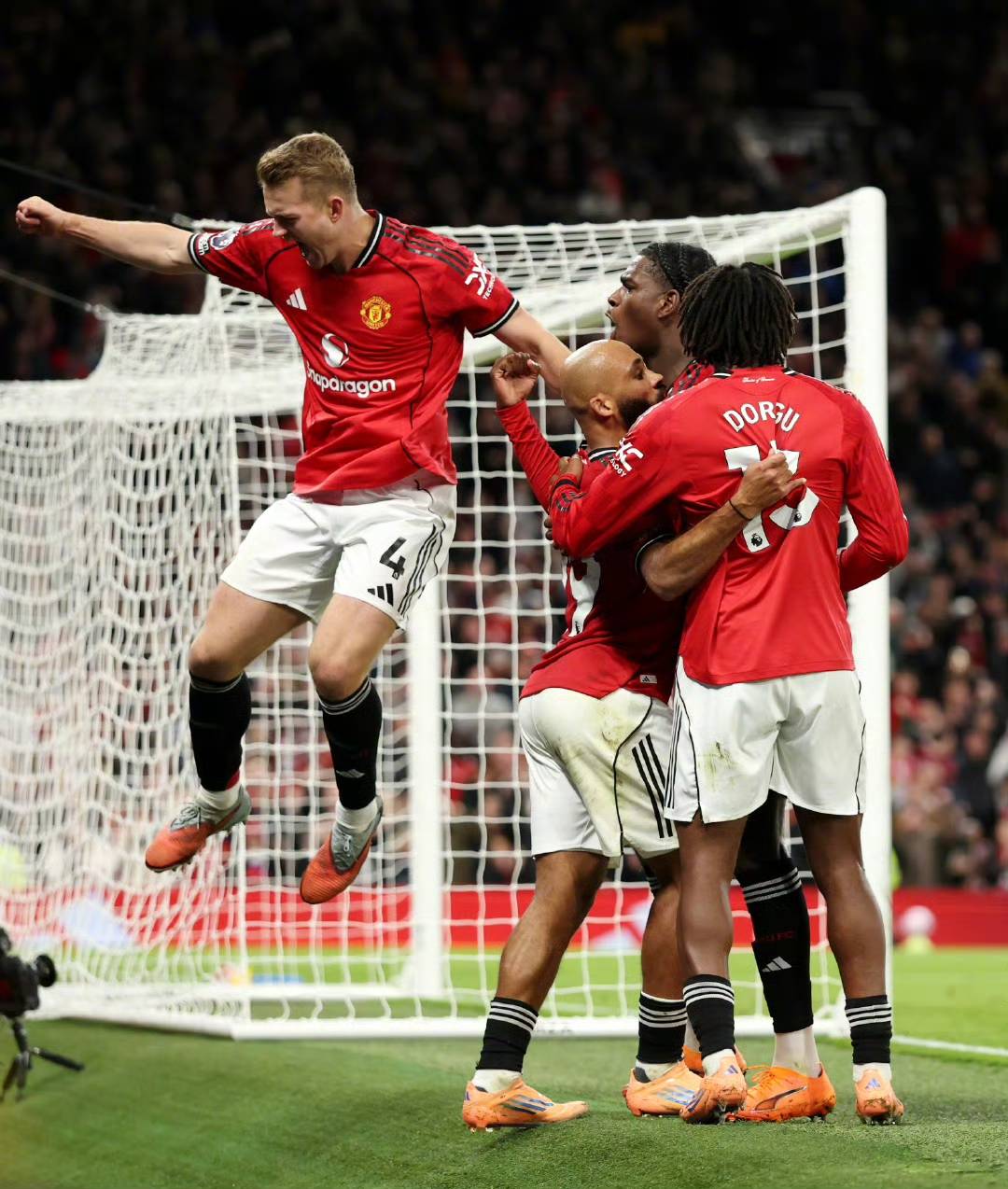 曼联高效进攻，晋级前途一片光明的简单介绍