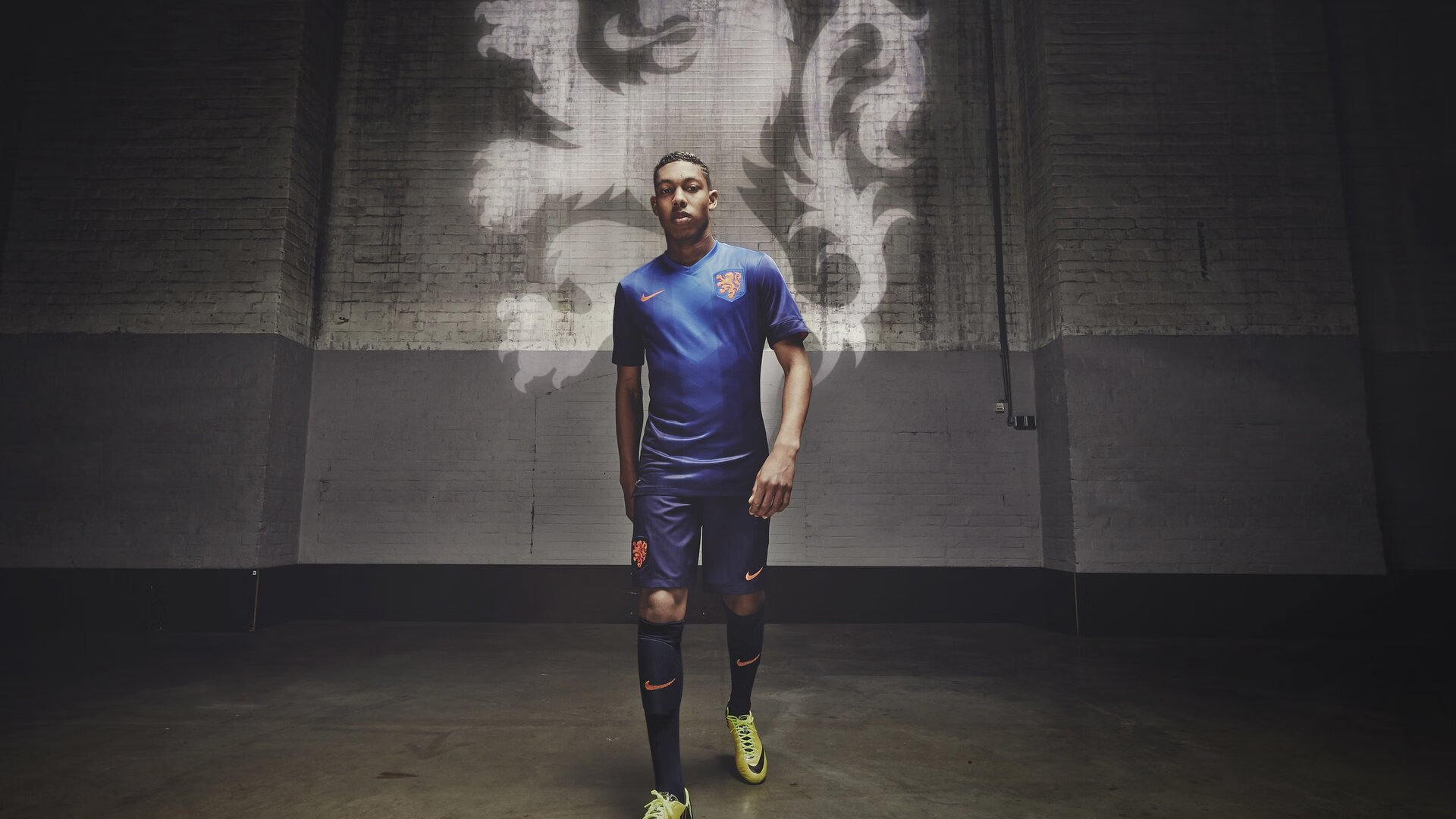 米兰体育-绿茵场上的轻取与羽球场上的惊艳，法国足球与桃田贤斗的双重奏